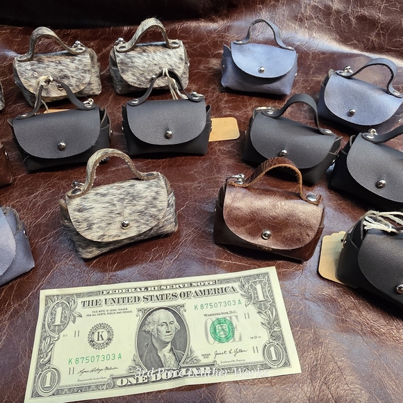 Handmade Mini Leather Purses - Picture 11 of 12